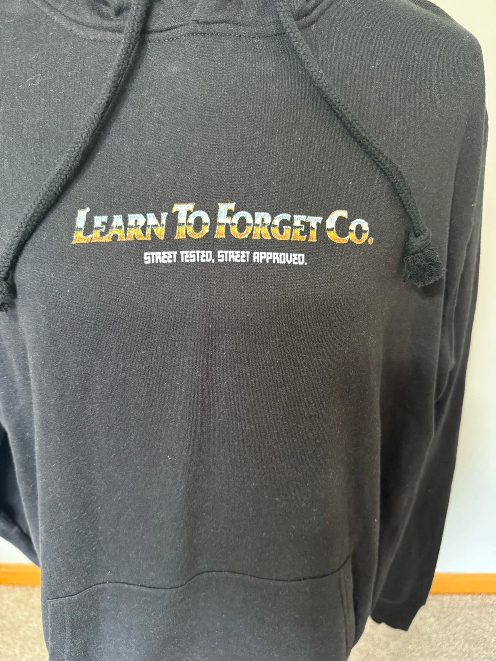 Men’s XL LTF sweatshirt.